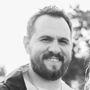 Meet your Posher, Derek